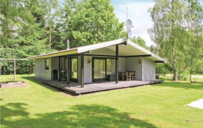 3 Bedroom Stunning Home In Glesborg in Glesborg